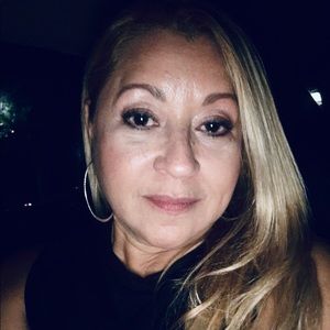 Meet your Posher, Janet